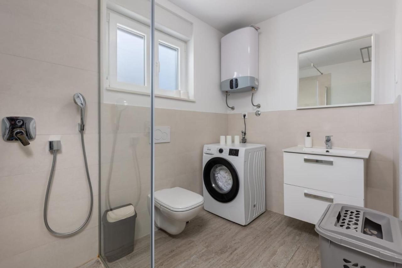 Apartments Cesare Nin Εξωτερικό φωτογραφία