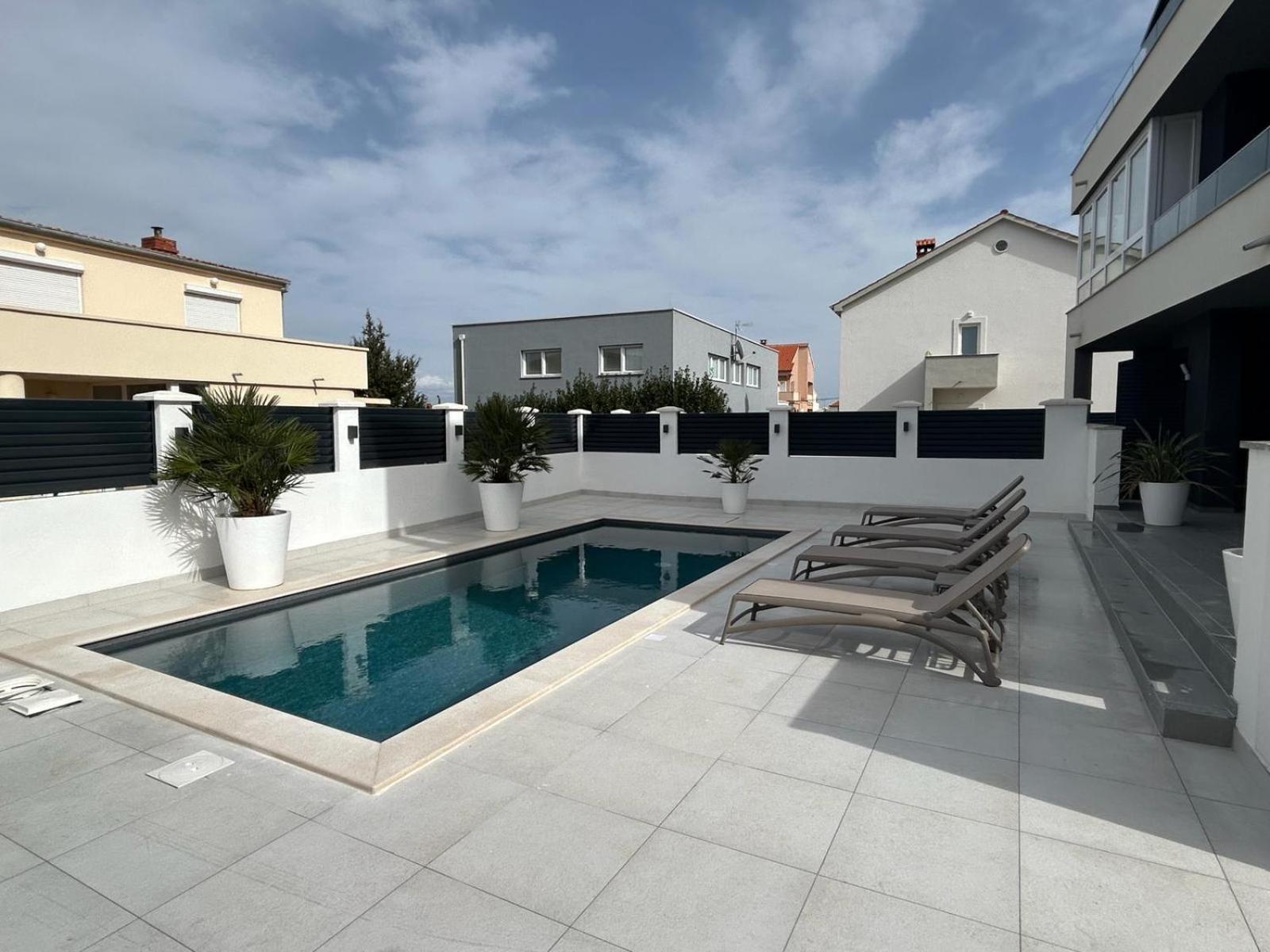 Apartments Cesare Nin Εξωτερικό φωτογραφία
