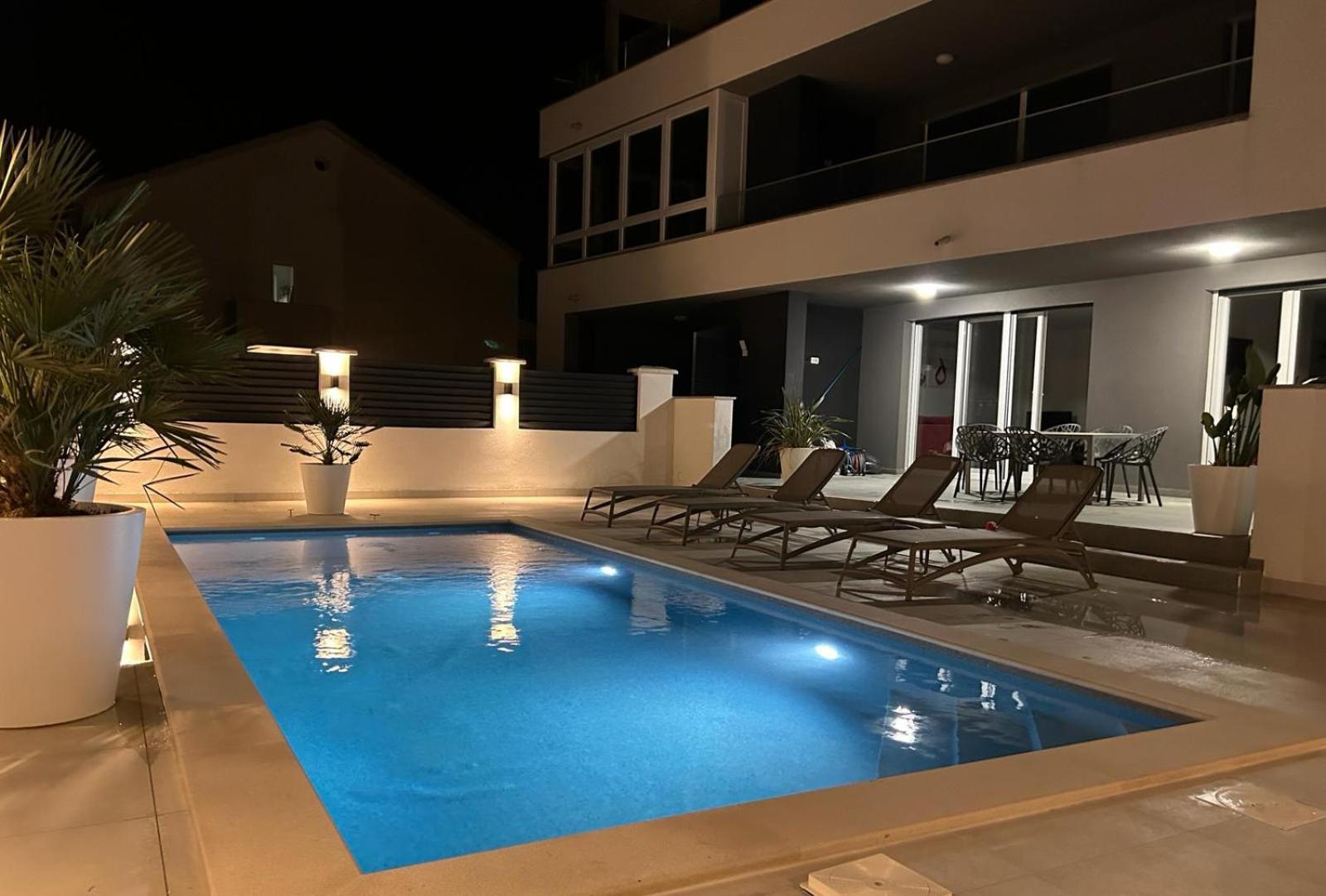 Apartments Cesare Nin Εξωτερικό φωτογραφία